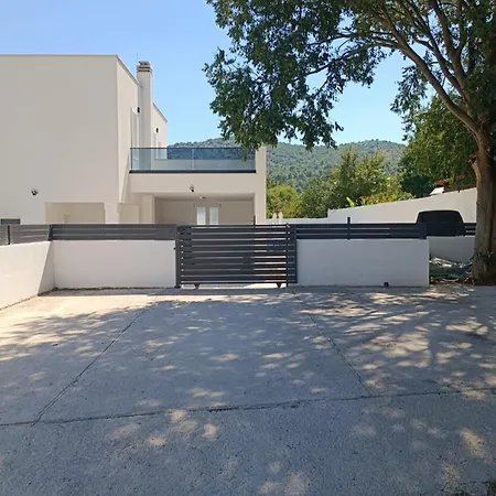 Сasa de vacaciones Iva Šibenik